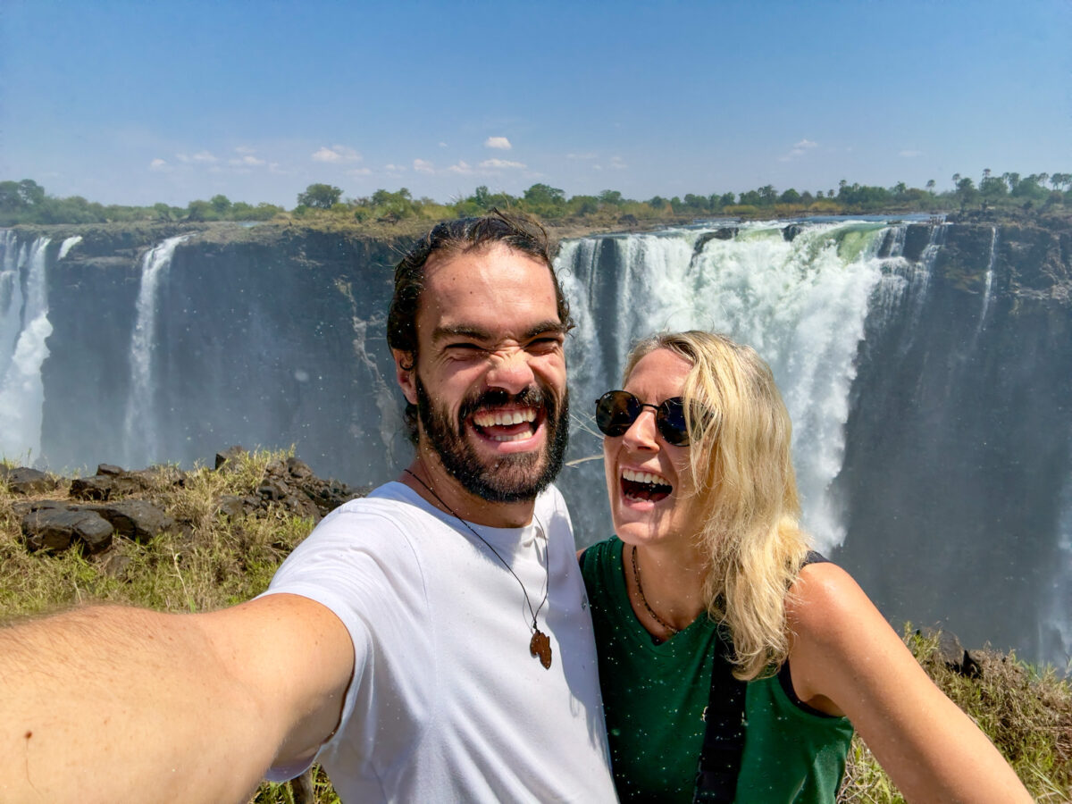 couple-laughing-at-victoria-falls